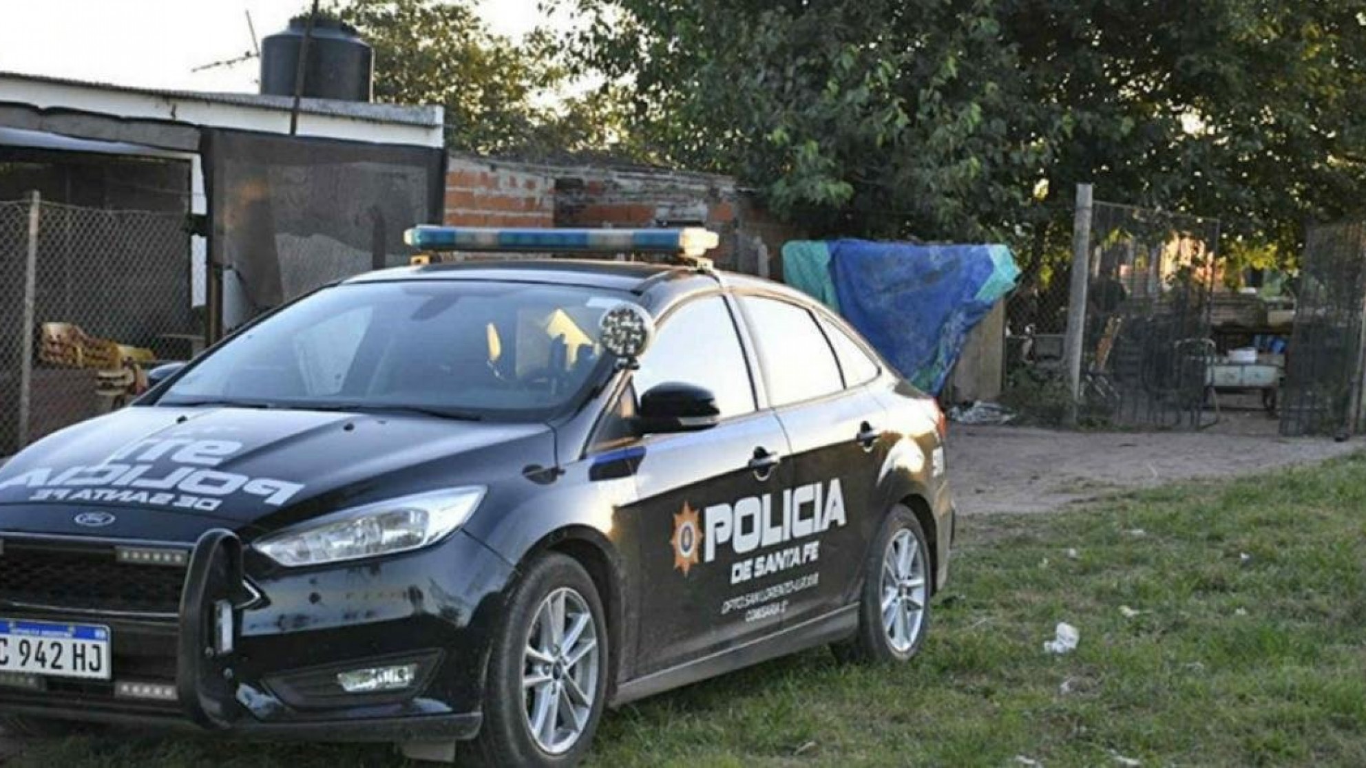 Santa Fe: Una nena practicaba acrobacia en su casa, se enredó con la tela y murió ahorcada